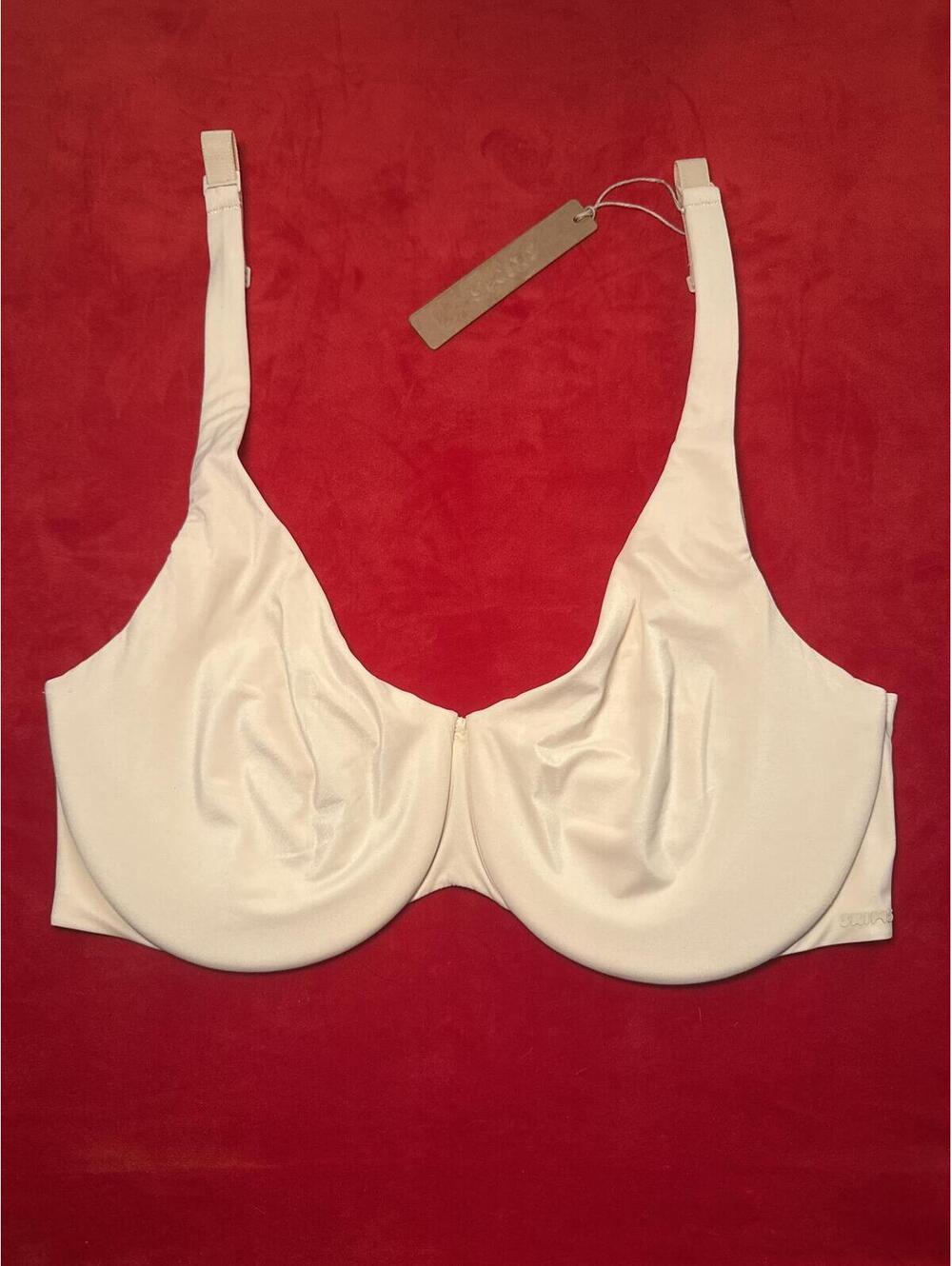 Skims Smoothing Intimates Unlined Minimizer Bra Color Sand Size 32DDD